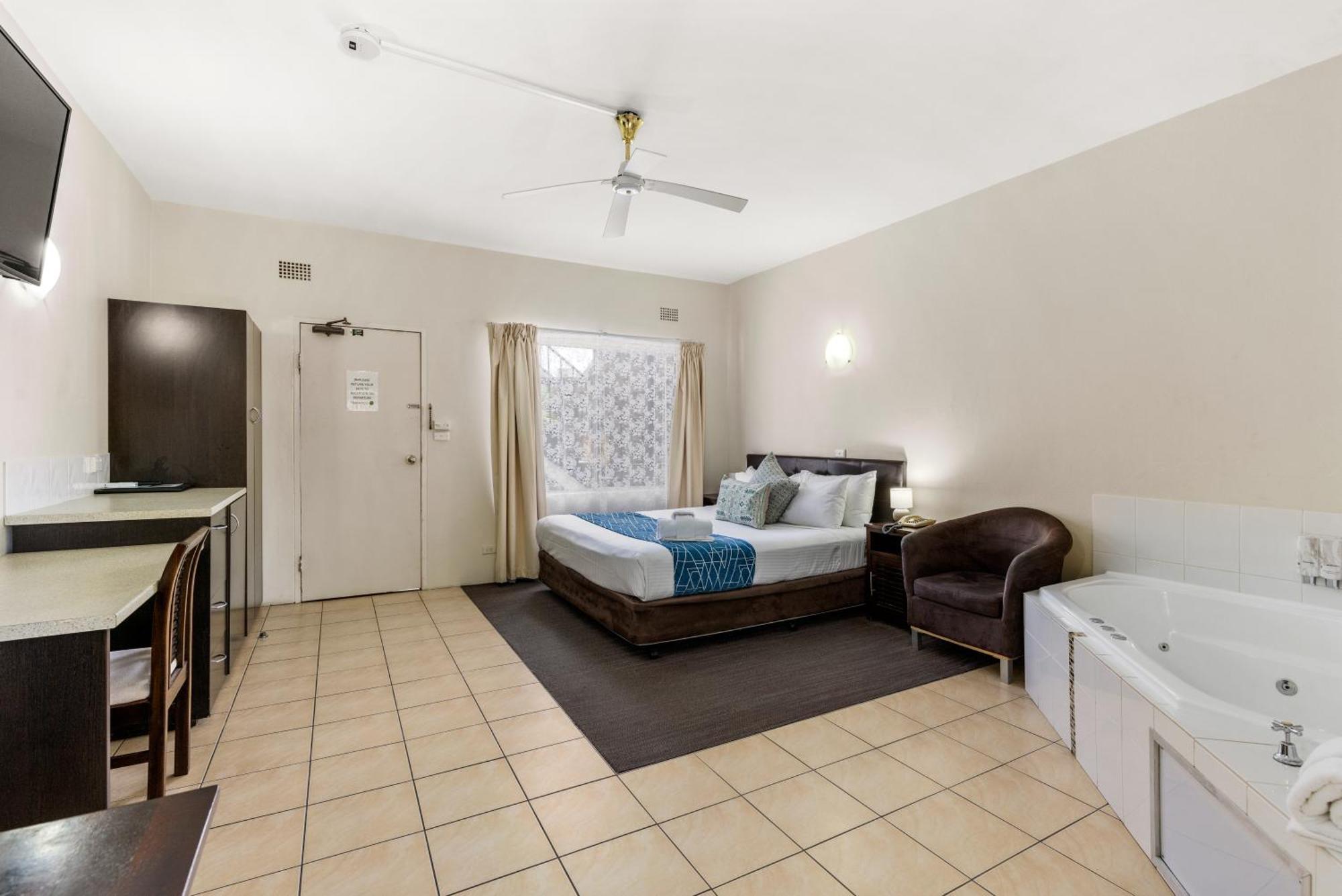 Sanctuary Resort Motor Inn Coffs Harbour Exterior foto